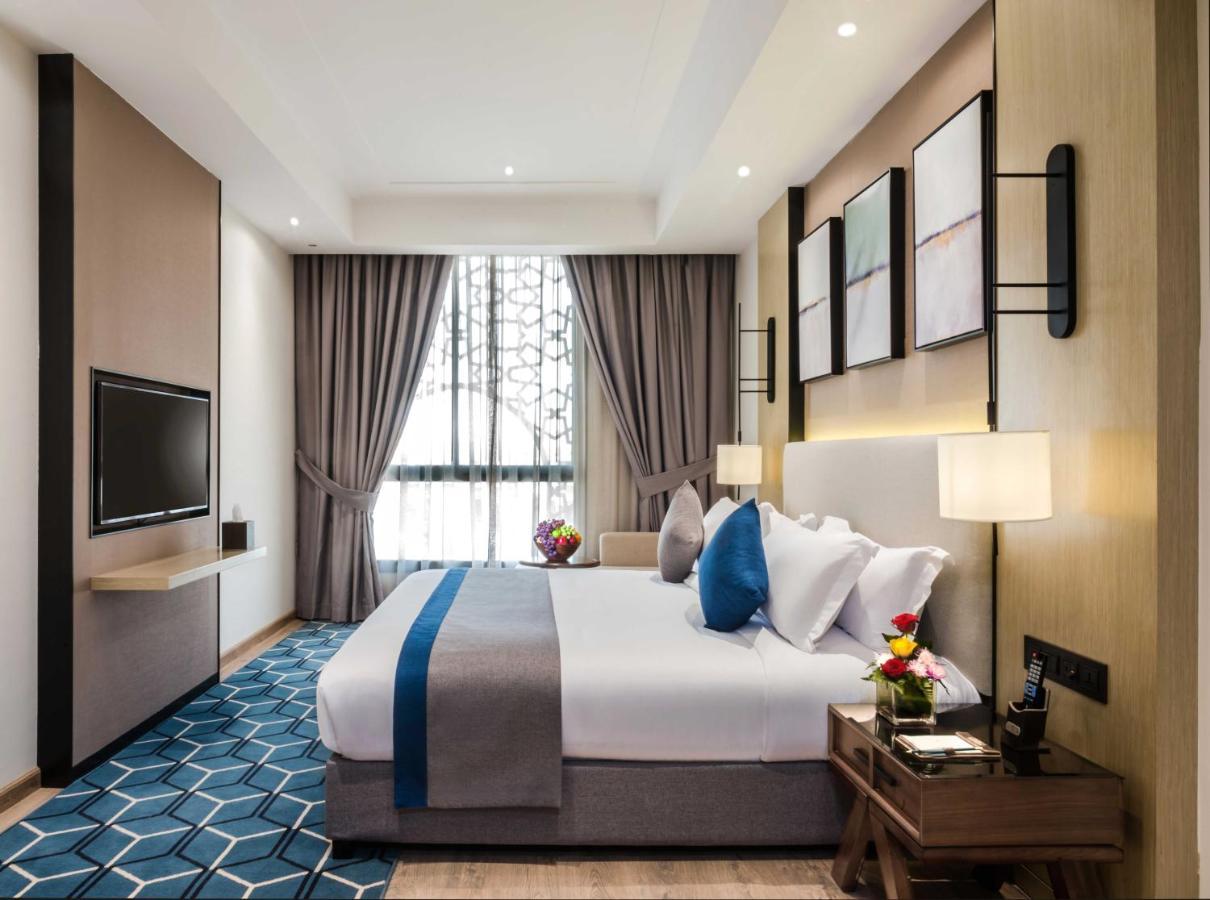 Braira Al Yarmouk Hotel Рияд Екстериор снимка