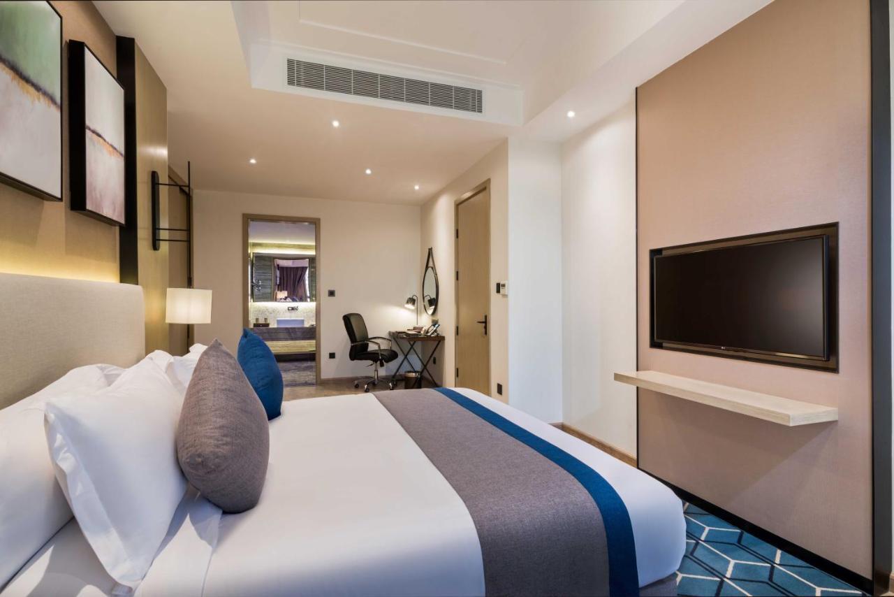 Braira Al Yarmouk Hotel Рияд Екстериор снимка