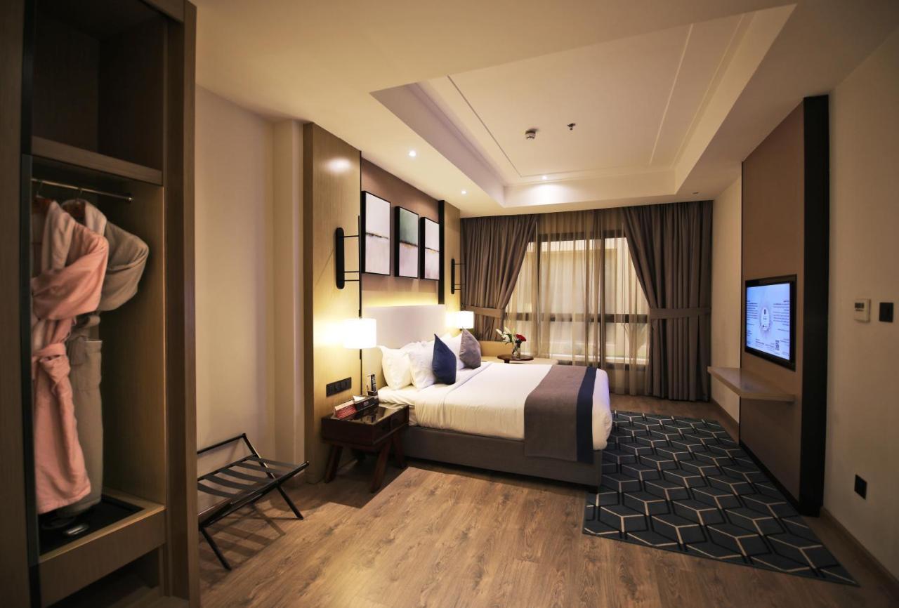 Braira Al Yarmouk Hotel Рияд Екстериор снимка